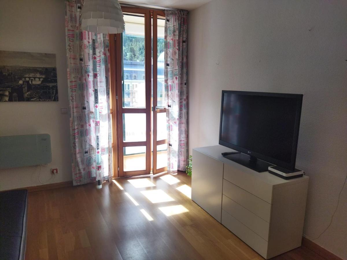 El Mirador De La Estacion Apartman Canfranc Kültér fotó